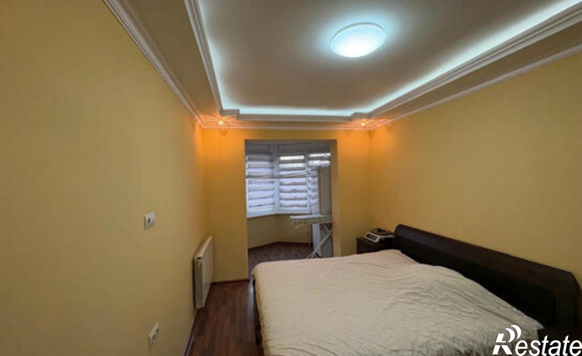 Купить квартиру за 9 000 000 рублей на Вятская улица, 49