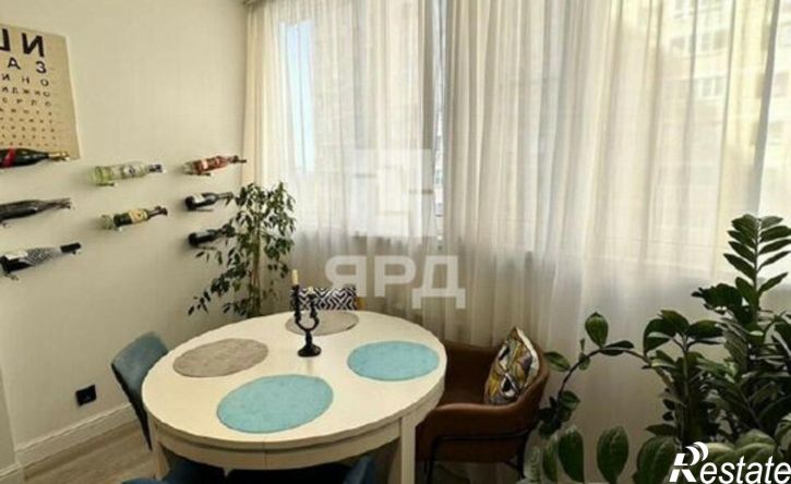 4-комн квартира Творческая улица, 5,  д. 5