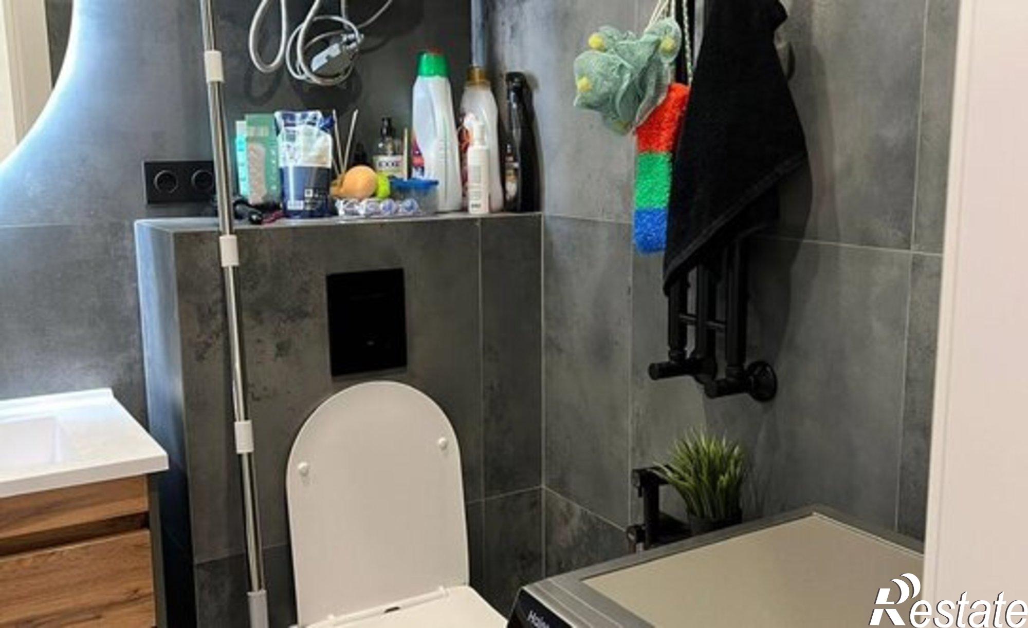 Купить квартиру за 13 000 000 рублей на проспект Стачки, 215 кБ