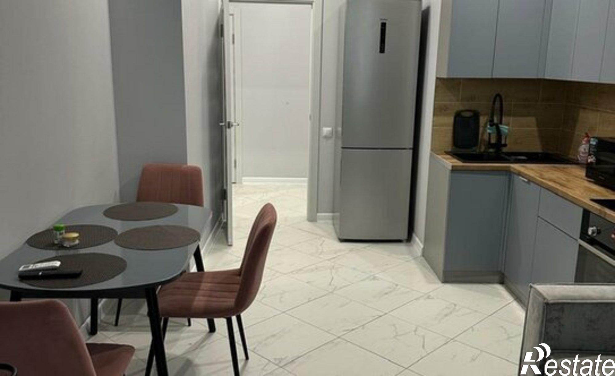 Купить квартиру за 10 500 000 рублей на ул Малюгиной, 220/84