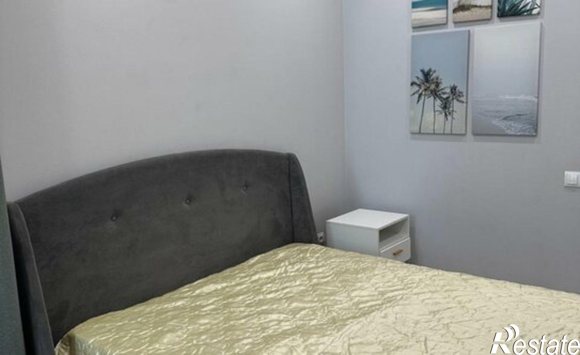 Купить квартиру за 10 500 000 рублей на ул Малюгиной, 220/84