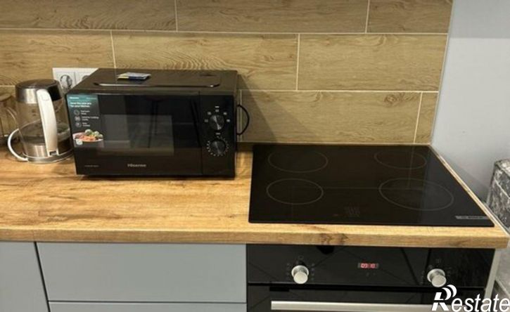 1-комн квартира ул Малюгиной, 220/84,  д. 220/84