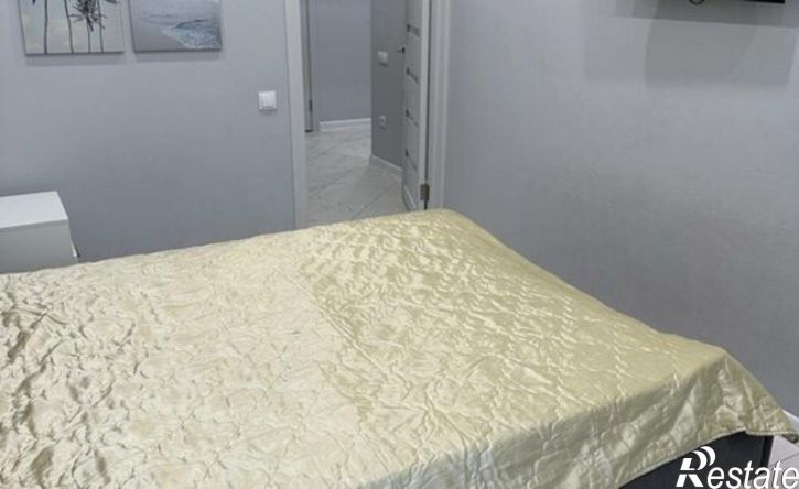 1-комн квартира ул Малюгиной, 220/84,  д. 220/84