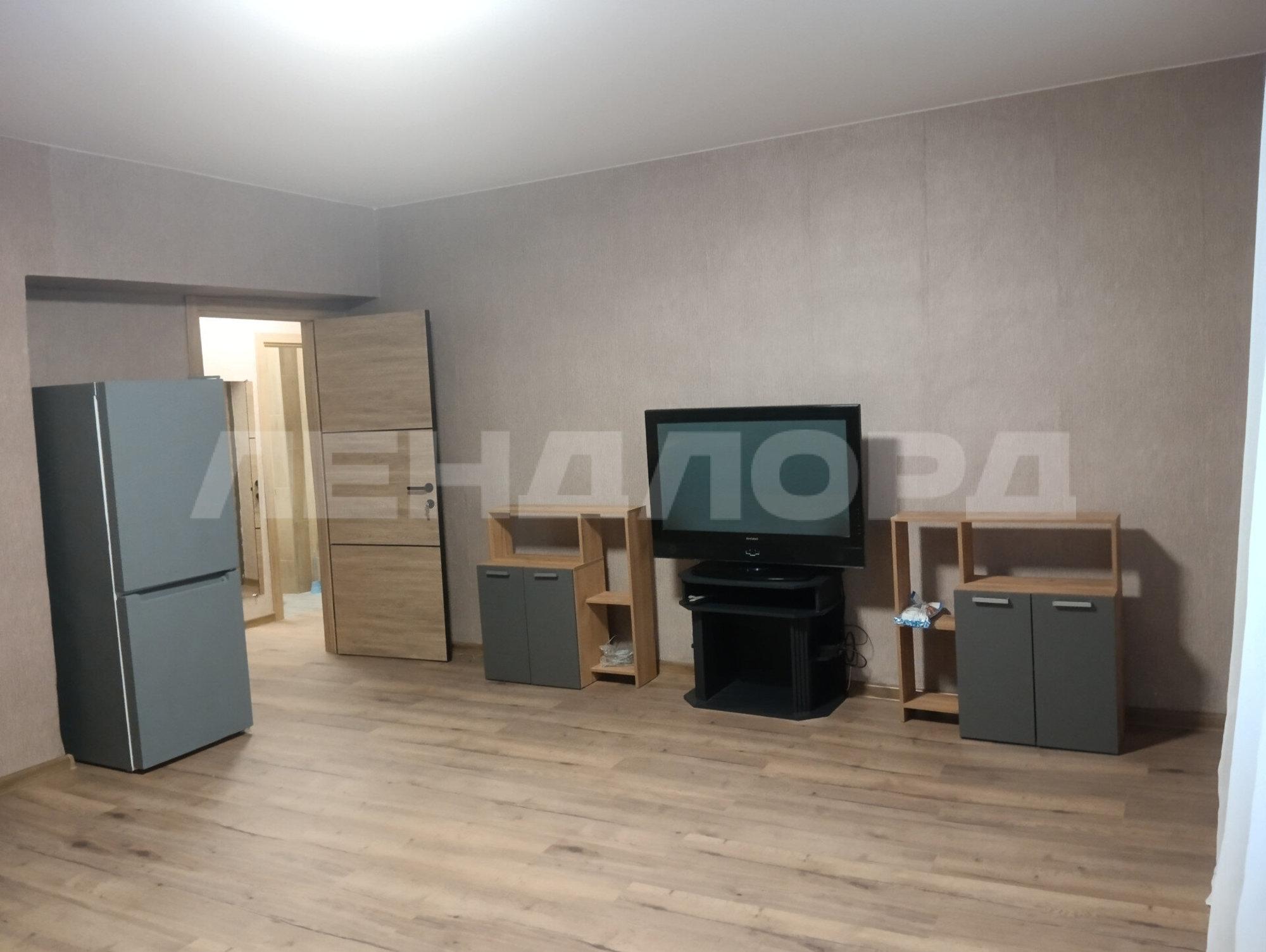 Сдать квартиру за 38 000 рублей на Буйнакская улица, 6