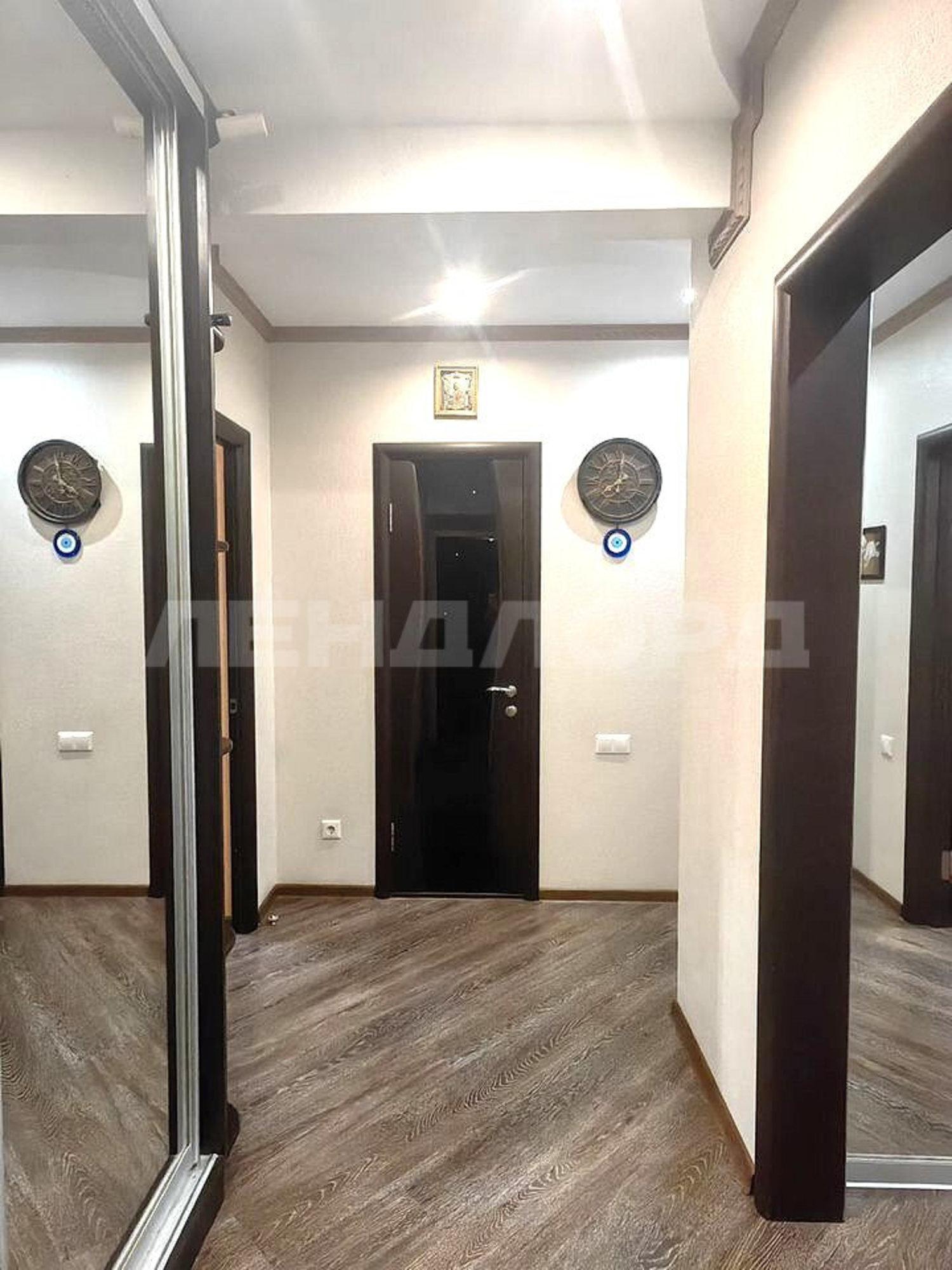 Купить квартиру за 8 100 000 рублей на Гарнизонный переулок, 3