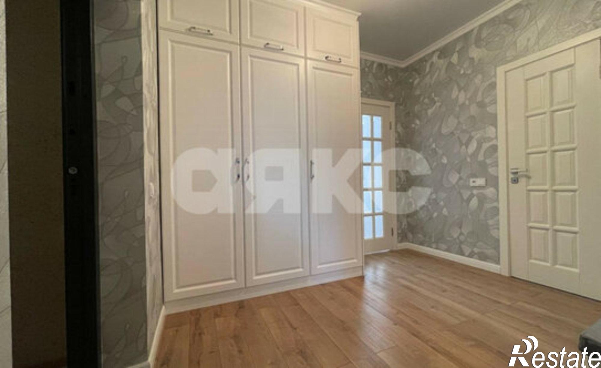 Купить квартиру за 9 300 000 рублей на Берберовская улица, 2/101 с2