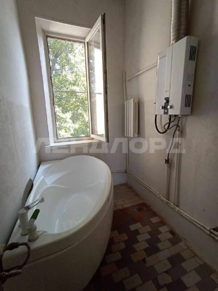 2-комн квартира улица Селиванова, 70