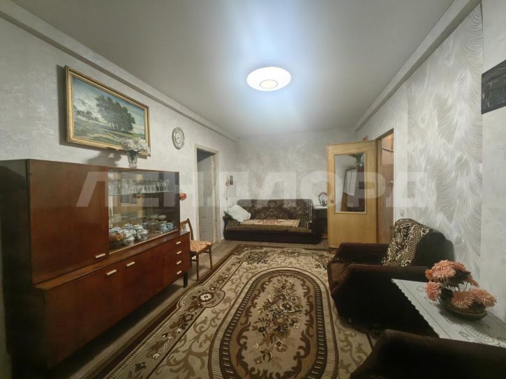 2-комн квартира проспект Стачки, 182/1