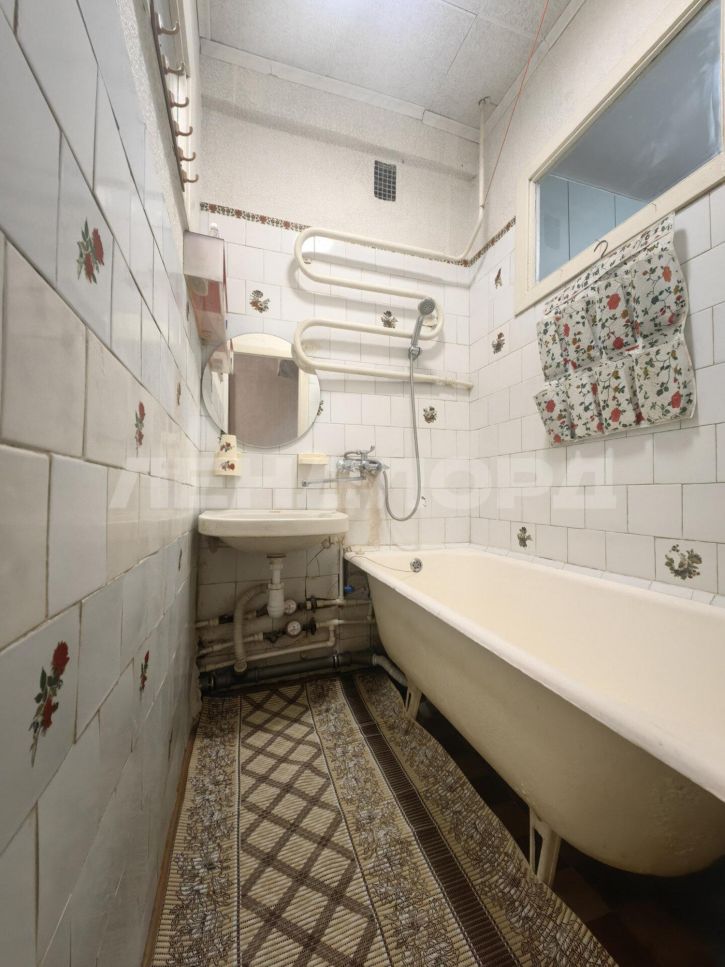 2-комн квартира проспект Стачки, 182/1