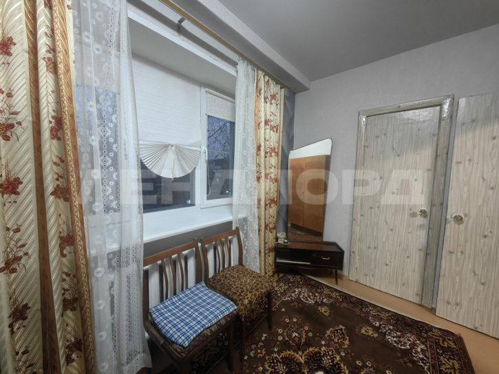 2-комн квартира проспект Стачки, 182/1