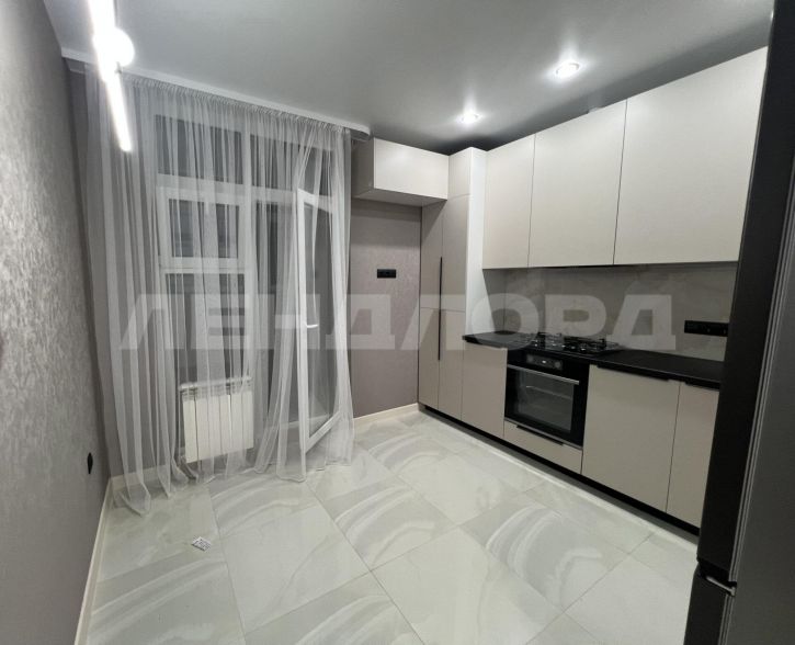 1-комн квартира проспект 40-летия Победы, 111/2с1