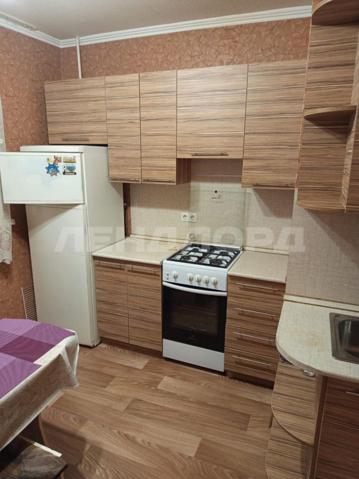 1-комн квартира улица Добровольского, 11/2