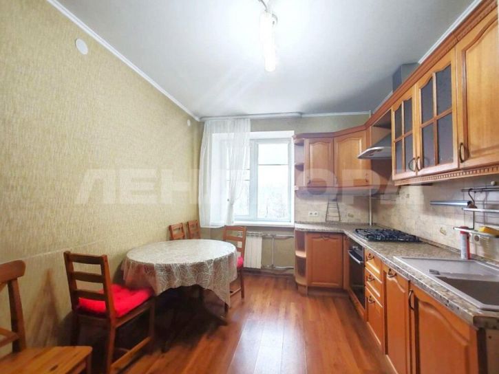 2-комн квартира Искусственная улица, 2А