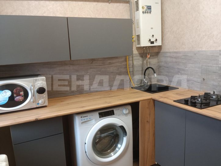 2-комн квартира Буйнакская улица, 6