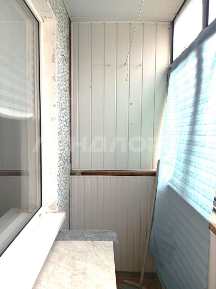 1-комн квартира улица Жмайлова, 21/2