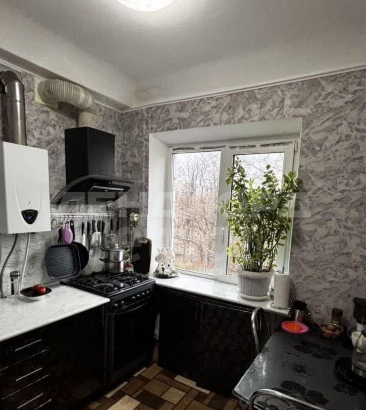 4-комн квартира Казахская улица, 1А