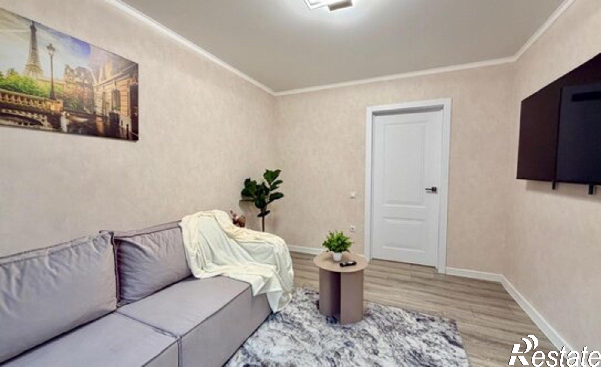 Купить квартиру за 5 600 000 рублей на ул Симферопольская, 66/1