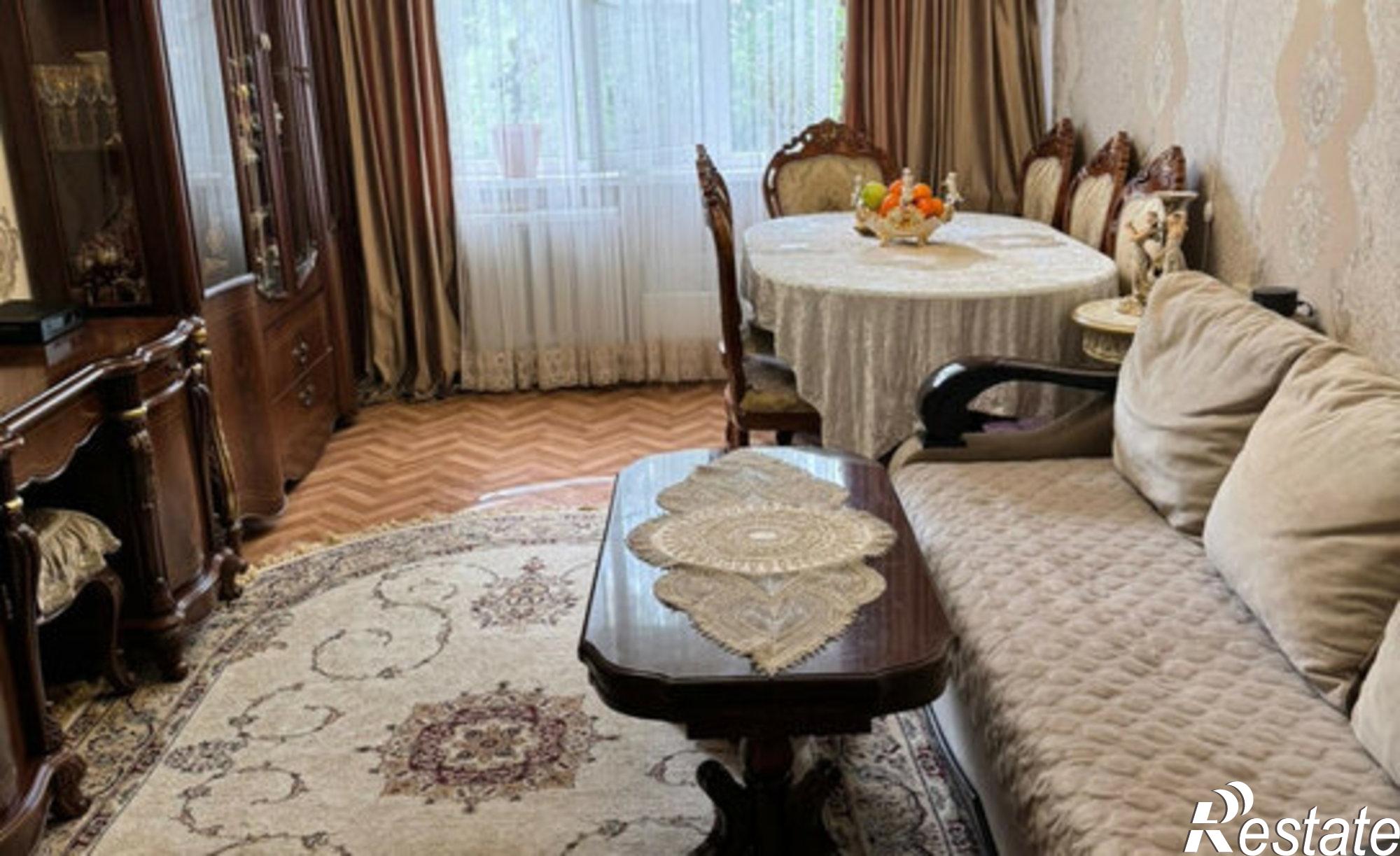 Купить квартиру за 6 300 000 рублей на пр-кт 40-летия Победы, 73/11