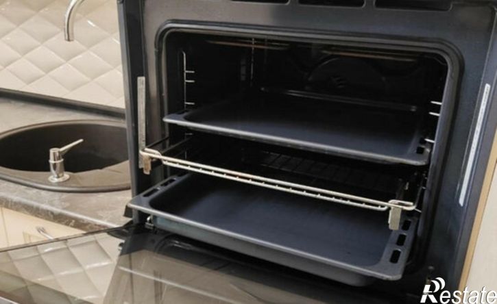 2-комн квартира улица Жмайлова, 4Е,  д. 4Е