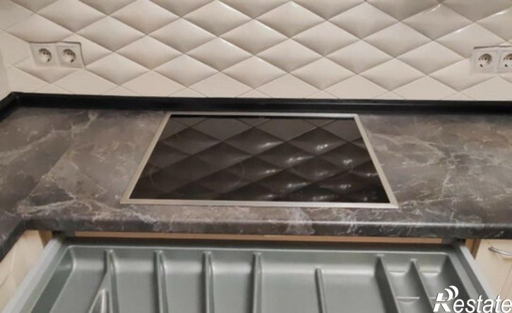 2-комн квартира улица Жмайлова, 4Е,  д. 4Е