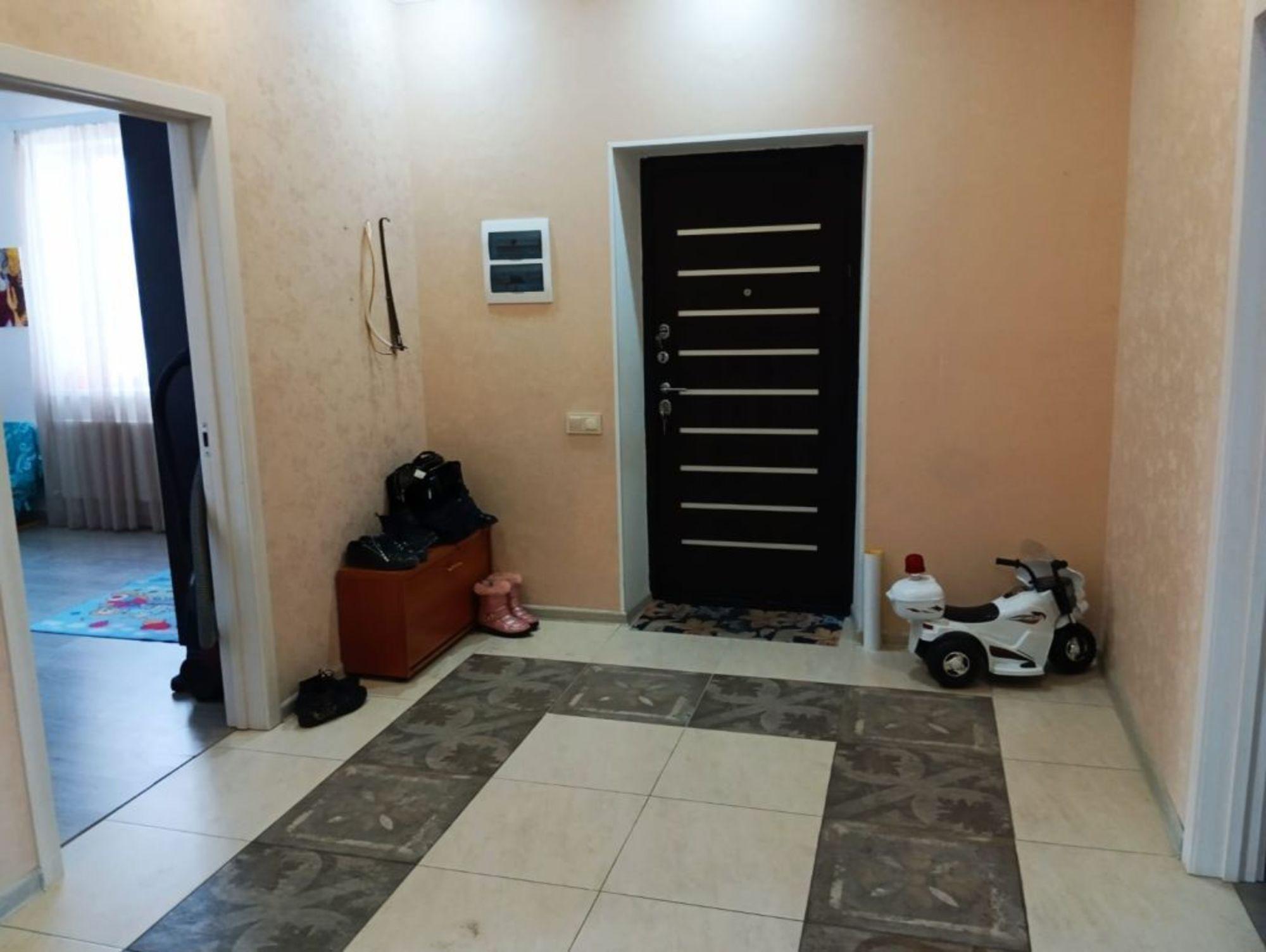 Купить дачу, дом, коттедж за 13 000 000 рублей на Лазоревый 10-й пер