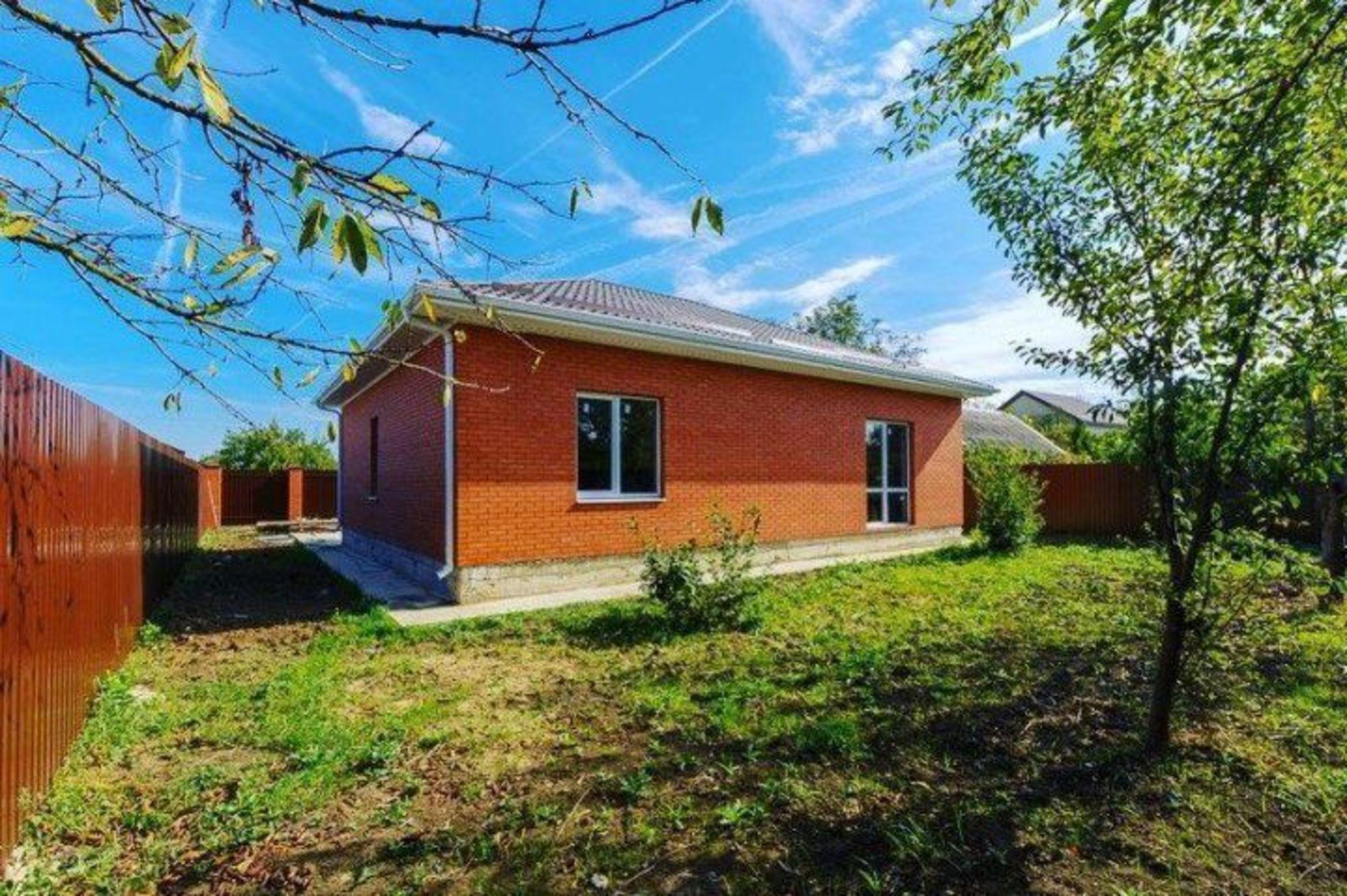 Купить дачу, дом, коттедж за 7 300 000 рублей на Петренко ул