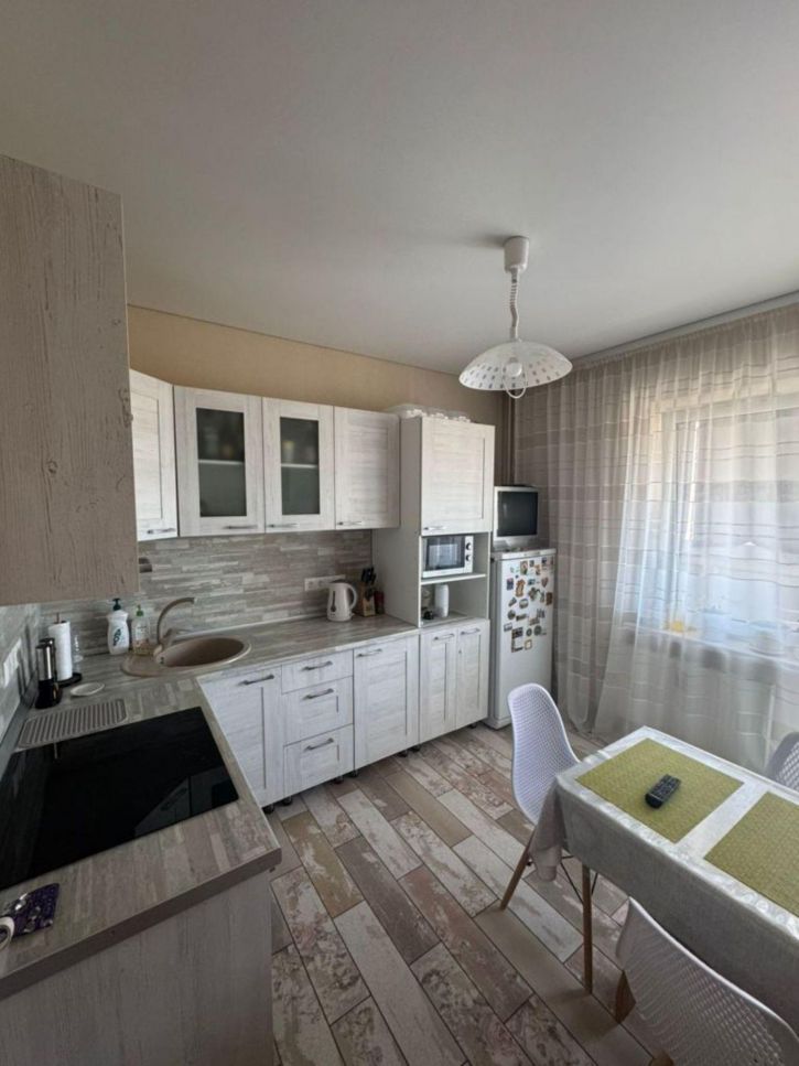 1-комн квартира Петренко ул, 10