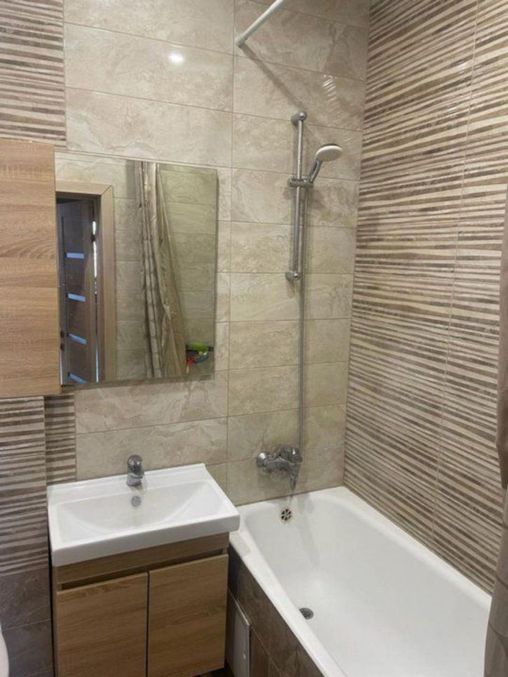 2-комн квартира Петренко ул, 6