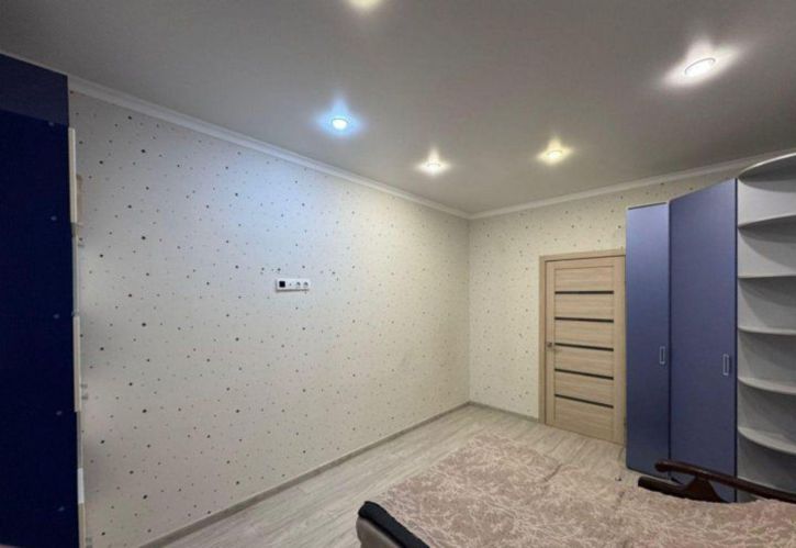 2-комн квартира Петренко ул, 6