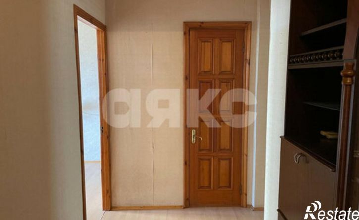 3-комн квартира улица Малюгиной, 221,  д. 221