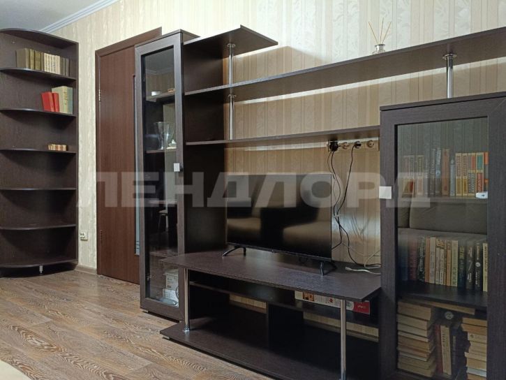 2-комн квартира проспект Соколова, 6Е
