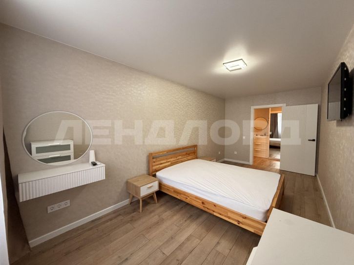 2-комн квартира улица Оганова, 20с2