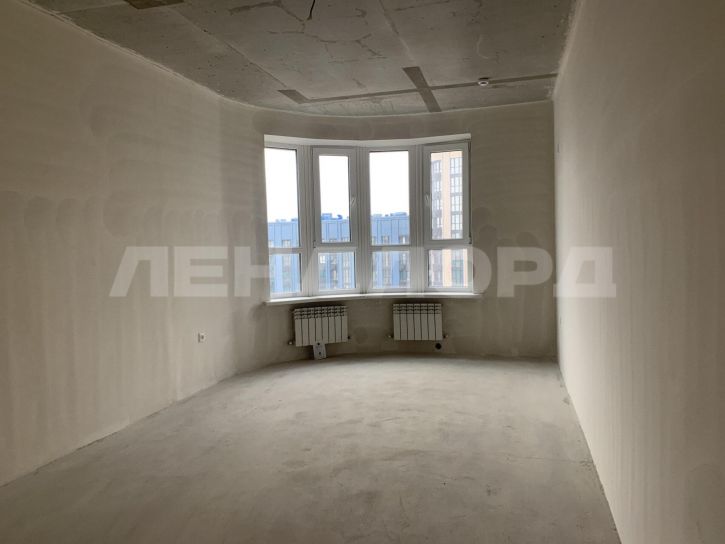 3-комн квартира улица Бориса Слюсаря, 15с1