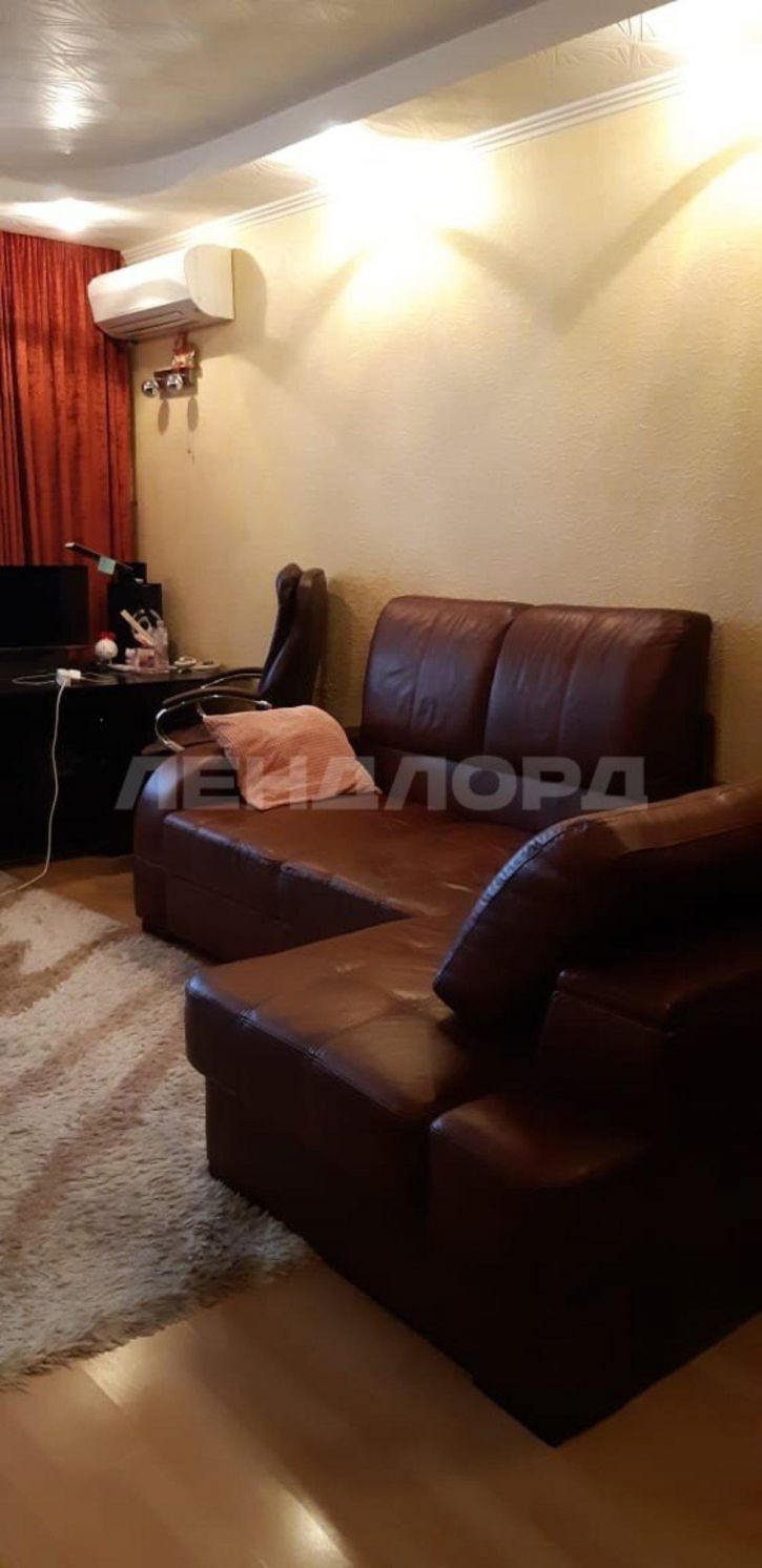 3-комн квартира проспект Королёва, 25Г