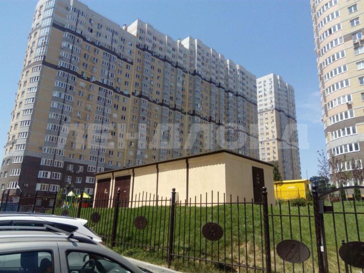 1-комн квартира улица Подвойского, 60