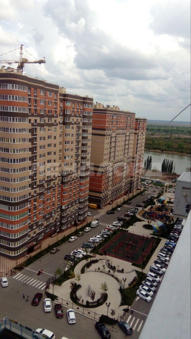 1-комн квартира улица Подвойского, 60