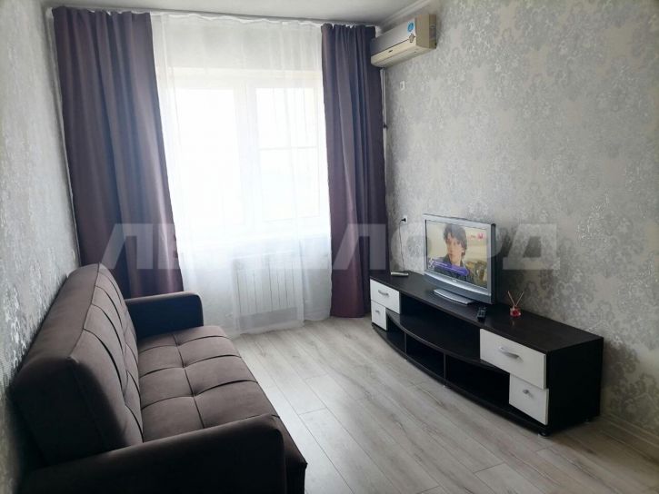 1-комн квартира улица Подвойского, 60