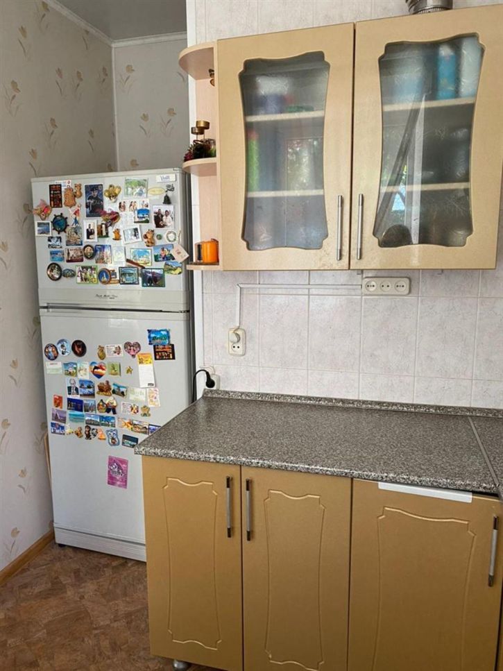 3-комн квартира ул Новаторов, д. 4