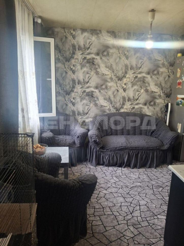 3-комн квартира проспект Космонавтов, 9/1
