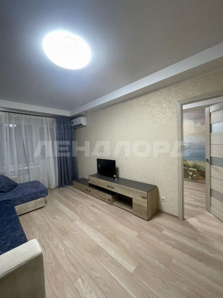 2-комн квартира проспект Ленина, 42