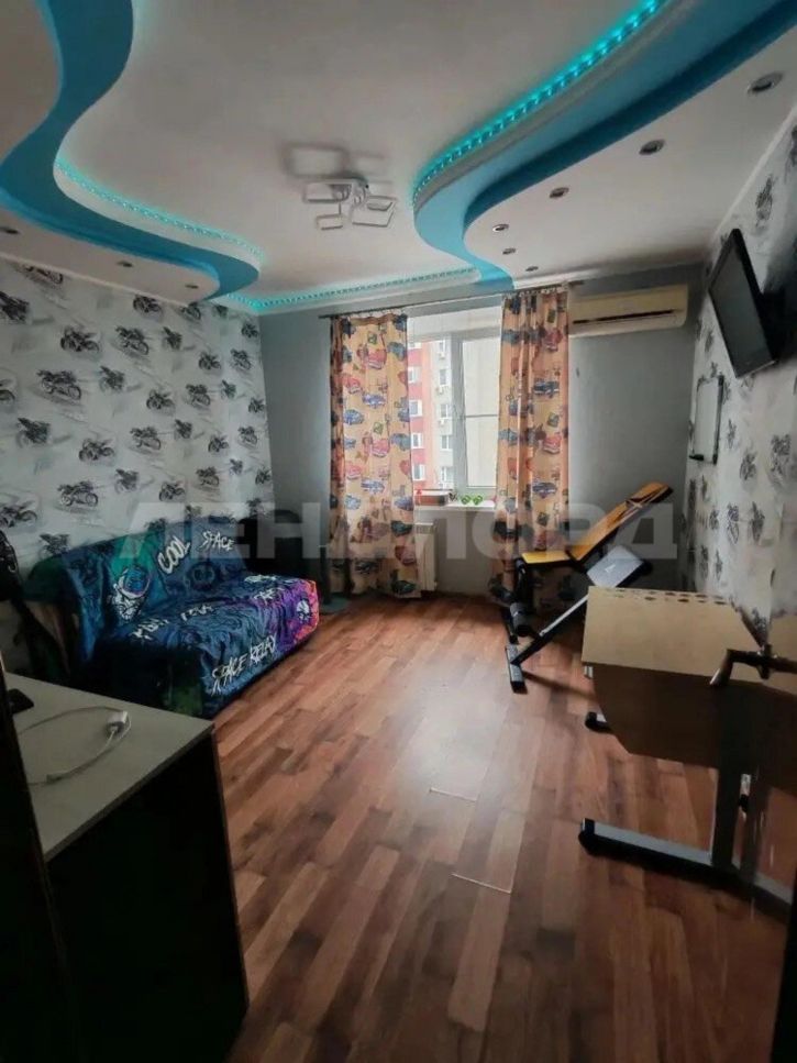 3-комн квартира Орбитальная улица, 74/1