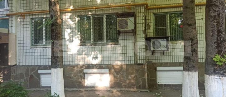 3-комн квартира проспект Королёва, 23