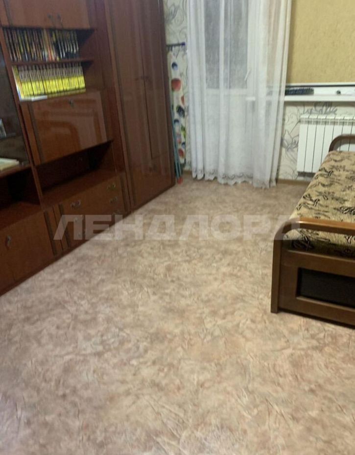 2-комн квартира проспект 40-летия Победы, 65/7