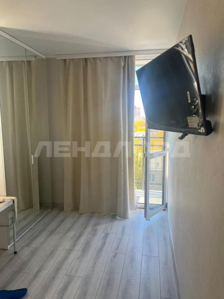 2-комн квартира проспект Соколова, 68/118Вс1