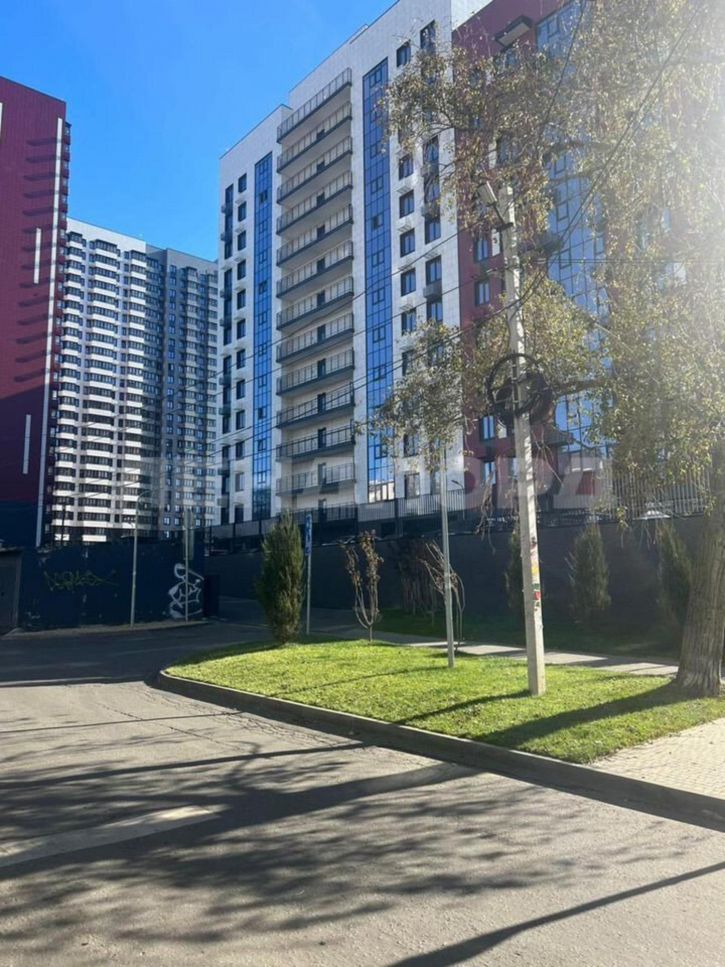 2-комн квартира проспект Соколова, 68/118Вс1