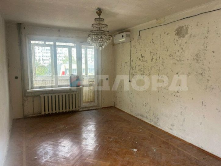 3-комн квартира Соборный переулок, 82