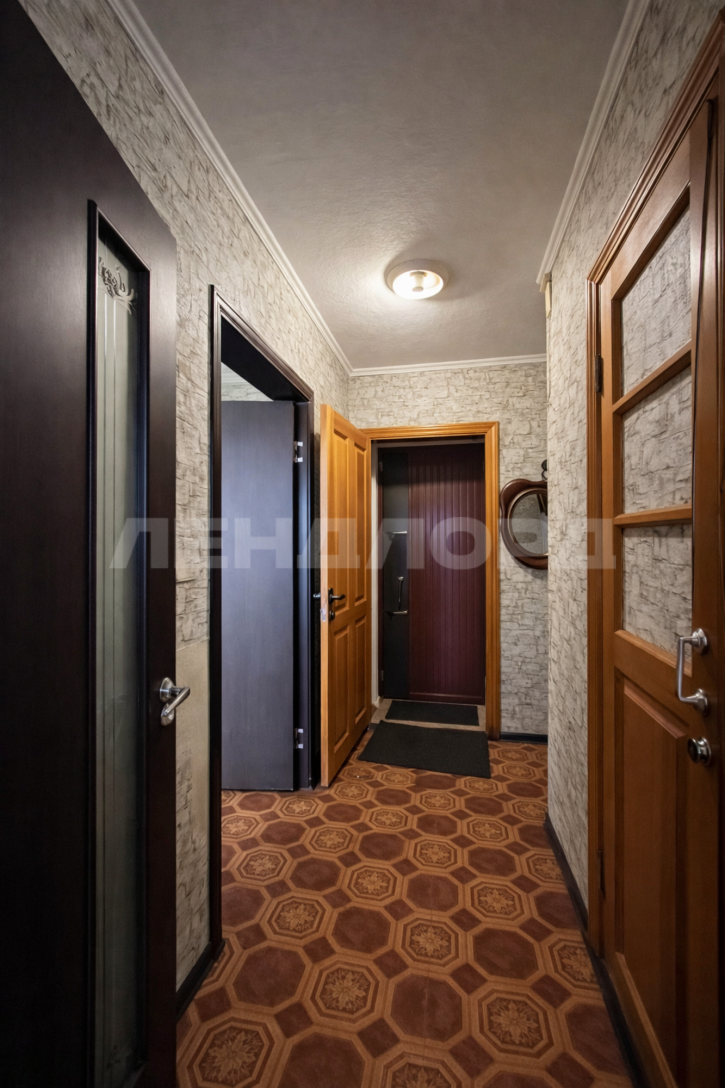 2-комн квартира улица Беляева, 20/1