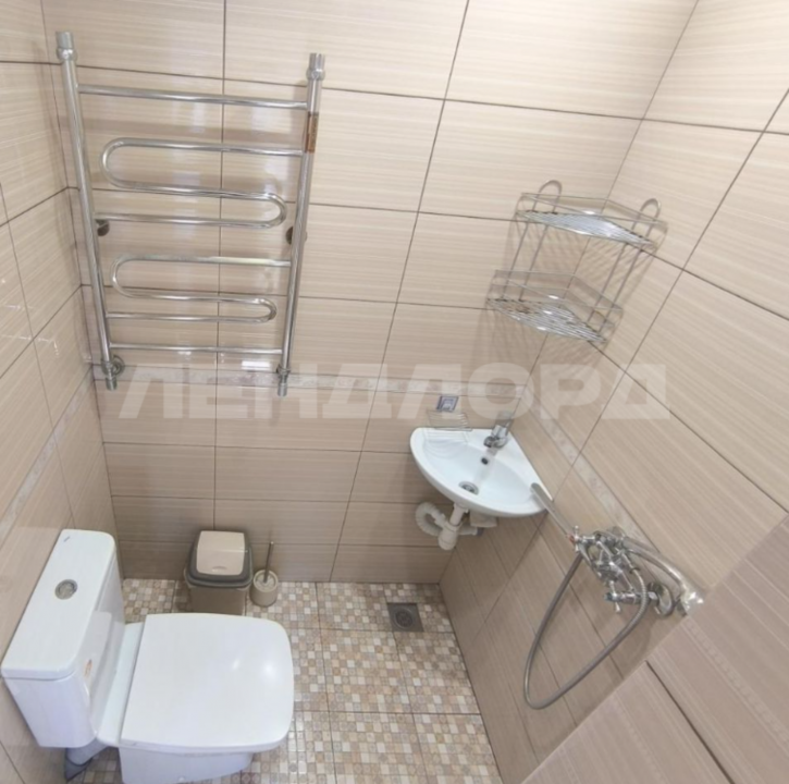 3-комн квартира улица Налбандяна, 36