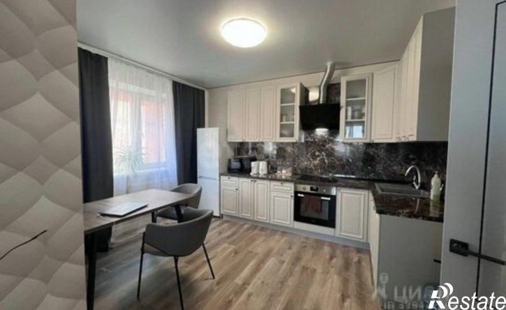 3-комн квартира Горсоветская улица, 49 с1,  д. 49 с1