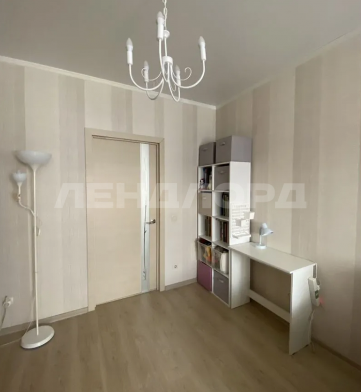 1-комн квартира улица Закруткина, 61